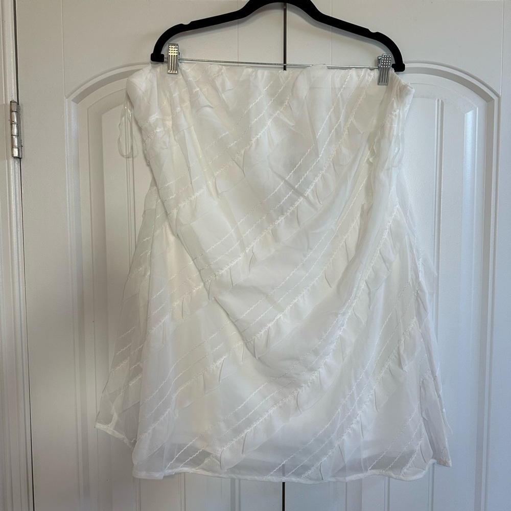 Fashion Nova White Strapless Dress